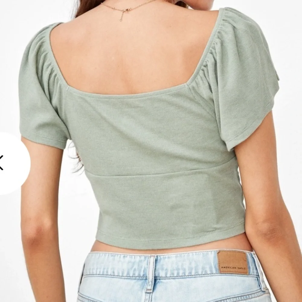 AE Bundle Cinched Front Flutter Sleeve & Ribbed Tank Crop Tops Sage Green XS - Picture 3 of 12